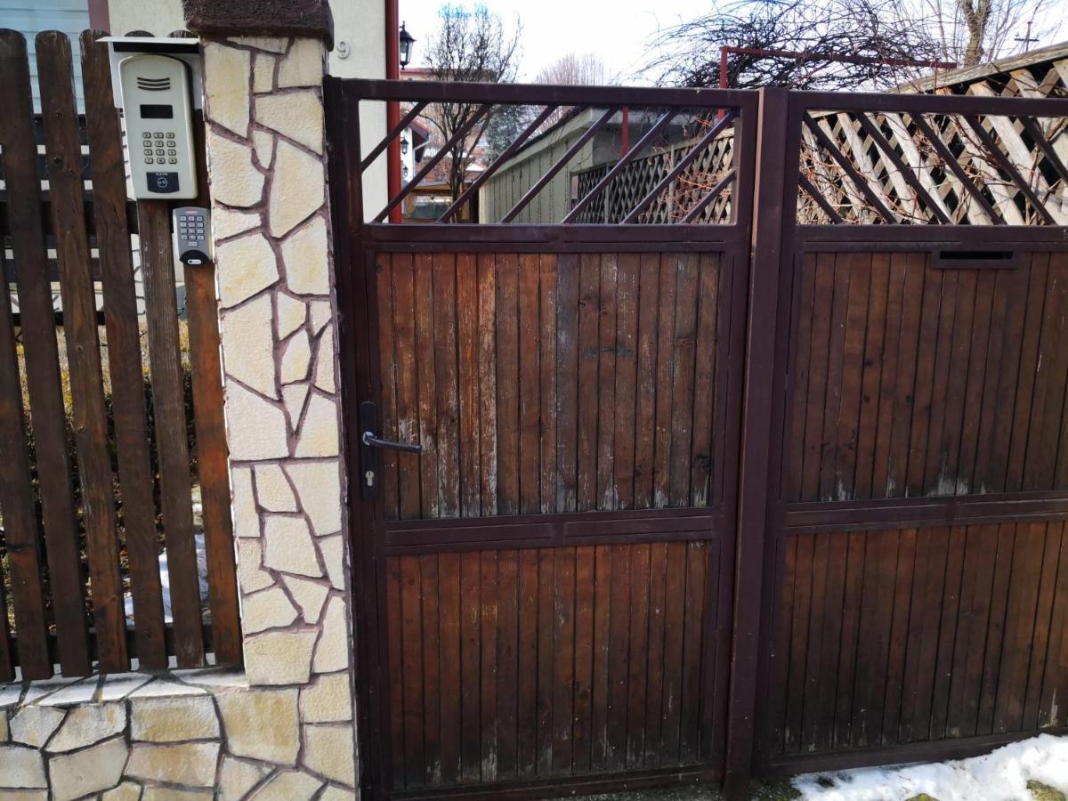 Apartament Aretta Brašov Exteriér fotografie