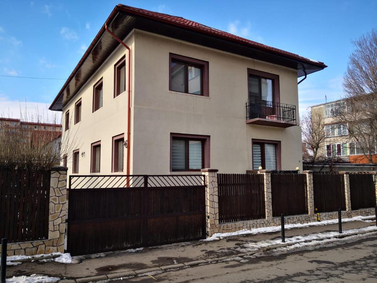 Apartament Aretta Brašov Exteriér fotografie
